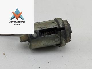 личинка дверного замка Ford Focus 1 поколение [рестайлинг] 2001, 1.6 л., i, бензин, МКПП, серый, хетчбэк 5 дв., Q68BA