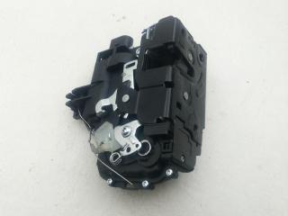 замок двери передней левой Volkswagen Passat B5 1999, 1.9 л., дизель, МКПП, зелёный, универсал, 660184