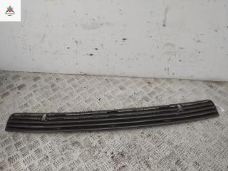 решетка капота Volkswagen Transporter T4 1992, 2.4 л., дизель, МКПП, серый, микроавтобус, 701819103