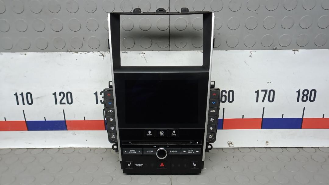 монитор Infiniti Q50 1 поколение 2015, 2.2 л., дизель, МКПП, седан, 253914GN2B - фото №1