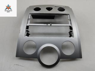 рамка под магнитолу Renault Megane 2 поколение [рестайлинг] 2007, 1.5 л., дизель, МКПП, серый, универсал, 8200491105