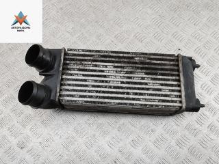 радиатор интеркулера Peugeot 308 T7 2009, 1.6 л., бензин, МКПП, белый, хетчбэк 5 дв., 9656503480