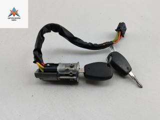 замок зажигания Dacia (Renault) Sandero I 2009, 1.4 л., бензин, МКПП, синий, хетчбэк 5 дв.