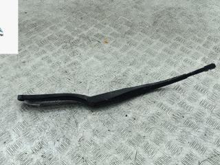 Щеткодержатель (поводок стеклоочистителя) передний BMW 5 серия F07/F10/F11 2011, 3.0 л., дизель, АКПП, серый, универсал, 61617182459