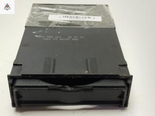 подстаканник Volkswagen Sharan 1 поколение [2-й рестайлинг] 2004, 2.8 л., бензин, МКПП, серый, минивэн, 7M5858602B