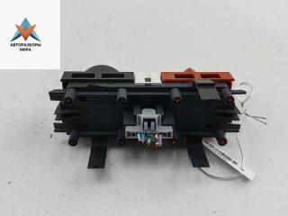 кнопка аварийной сигнализации Renault Megane 2 поколение [рестайлинг] 2007, 1.5 л., дизель, МКПП, серый, универсал, 8200407415