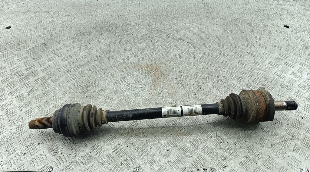 полуось задняя (приводной вал, ШРУС) BMW 5 F10/F11 2011, 3.0 л., дизель, АКПП, серый, универсал, 7581021