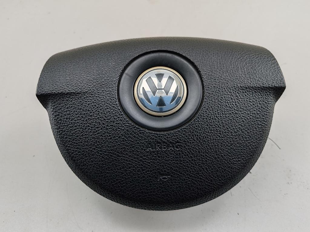подушка безопасности водителя Volkswagen Passat B6 2006, 2.0 л., дизель, МКПП, синий, универсал, 3C0880201AH