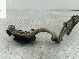 ступица передняя правая Audi A4 B6 2002, 1.9 л., дизель, МКПП, чёрный, универсал