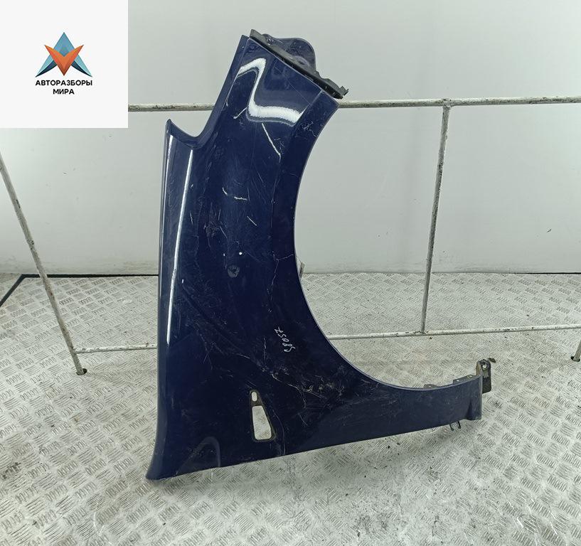 крыло переднее правое Dacia (Renault) Sandero I 2009, 1.4 л., бензин, МКПП, синий, хетчбэк 5 дв. - фото №1