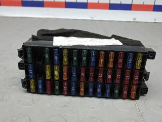 блок предохранителей Renault Master 2 поколение [рестайлинг] 2008, 2.5 л., дизель, МКПП, микроавтобус, 8200774786