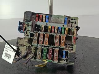 блок предохранителей Peugeot 406 1 поколение [рестайлинг] 2001, цвет, 9628024480