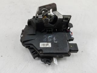 замок двери задней левой Audi A6 4B/C5 [рестайлинг] 2004, 2.5 л., дизель, АКПП, серый, универсал, 4B0839015G
