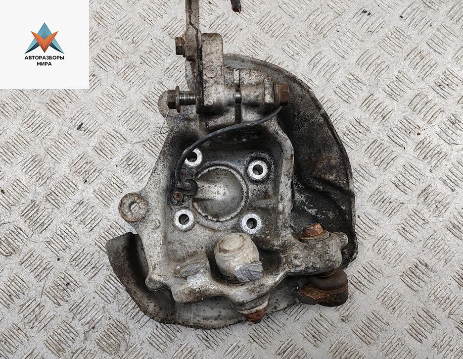 Кулак (корпус ступицы) передний левый BMW 5 серия E39 1998, 2.0 л., бензин, МКПП, серый, универсал - фото №1