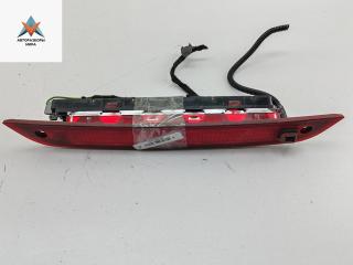 стоп-сигнал Ford Focus 1 поколение [рестайлинг] 2001, 1.6 л., i, бензин, МКПП, серый, хетчбэк 5 дв.