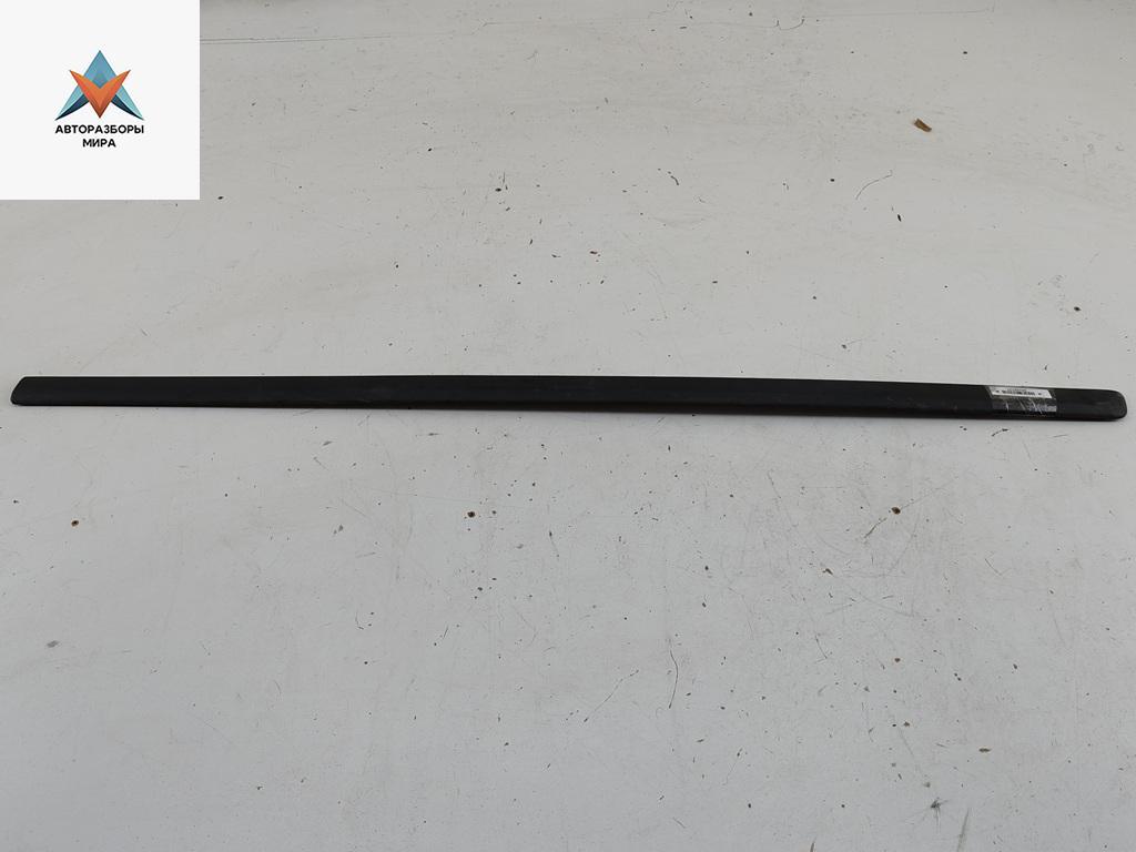 молдинг двери передней правой Skoda Octavia mk1 (A4 1U) 2006, 1.9 л., дизель, МКПП, серый, универсал, 1U4853516C - фото №1