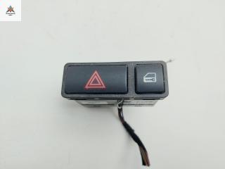 кнопка аварийной сигнализации BMW 3 серия E46 [рестайлинг] 2004, 2.0 л., бензин, МКПП, серый, универсал, 8368920