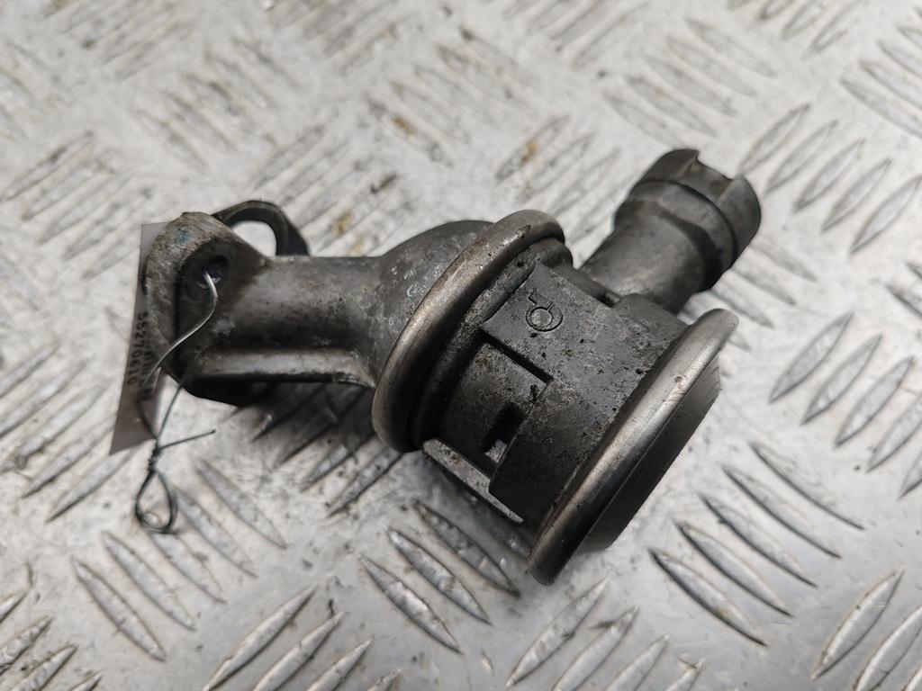 клапан EGR BMW 7 серия E65/E66/E67 2002, 3.6 л., бензин, АКПП, зелёный, седан, 11727508273 - фото №1