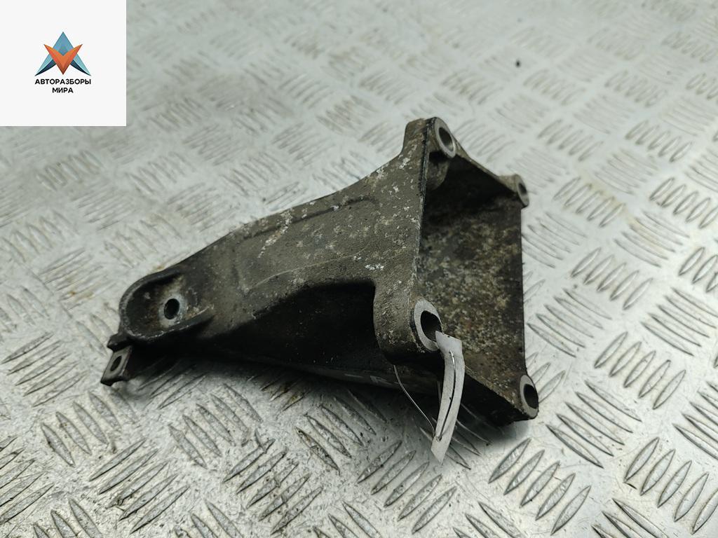 кронштейн двигателя BMW 7 серия E65/E66/E67 2002, 3.6 л., бензин, АКПП, зелёный, седан, 22116754616, 13807410 - фото №1