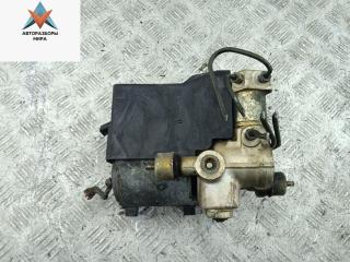 блок ABS Mercedes-Benz C-Класс W201 [рестайлинг] 1989, 2.0 л., бензин, МКПП, красный, седан, 0265200043