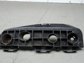 крепление бампера Toyota VERSO 2011, 2.0 л., дизель, МКПП, минивэн