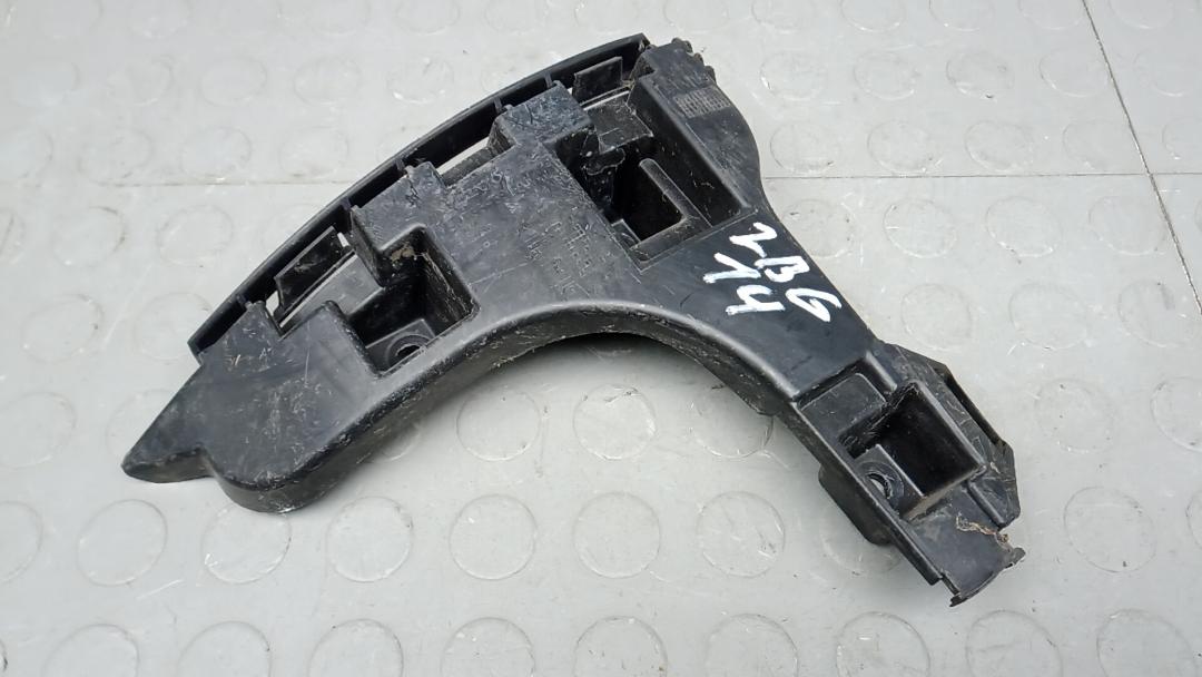 Крепление бампера заднего Volvo XC60 1 поколение 2009, 2.4 л., дизель, МКПП, внедорожник 5 дв., 30763439 - фото №1