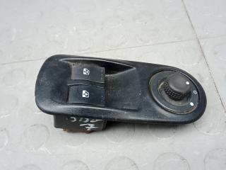 кнопка стеклоподъемника Renault Master 2 поколение [рестайлинг] 2008, 2.5 л., дизель, МКПП, микроавтобус