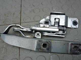 петля капота Infiniti Q50 1 поколение 2015, 2.2 л., дизель, МКПП, седан