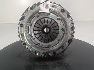 маховик Volkswagen Golf 5 поколение 2007, цвет