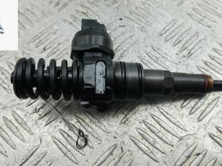 форсунка Volkswagen Passat B6 2007, 2.0 л., дизель, МКПП, серый, универсал, 038130073BQ, 0414720312