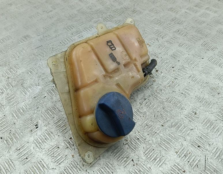 бачок расширительный Audi A4 B5 1998, 1.8 л., бензин, 8D0121403J