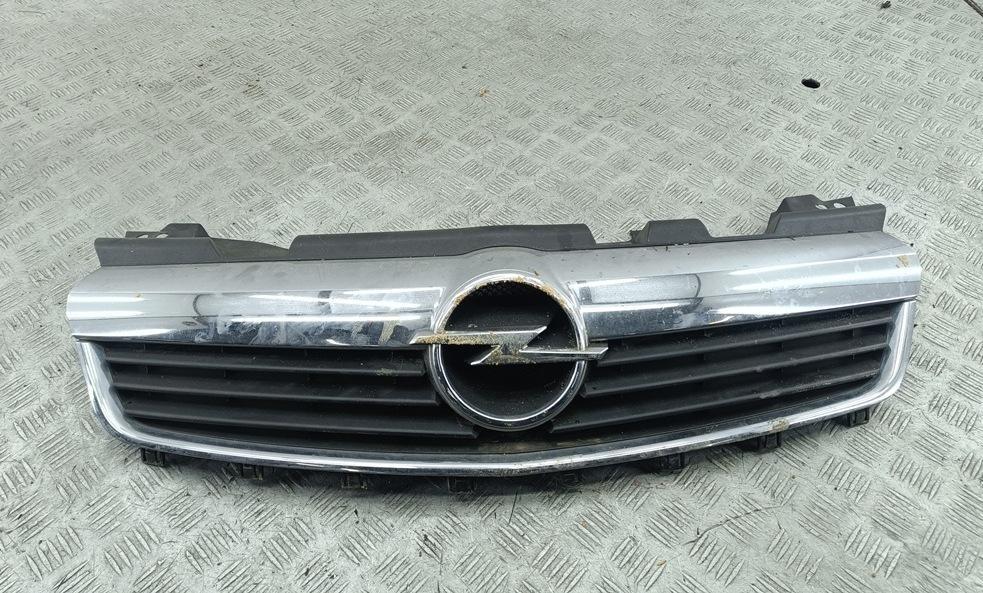 решетка радиатора Opel Zafira 2 поколение (B) 2007, чёрный, минивэн, 13157590 - фото №1