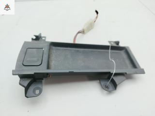 прикуриватель BMW 5 серия E39 1999, 2.0 л., бензин, МКПП, синий, универсал, 8159694