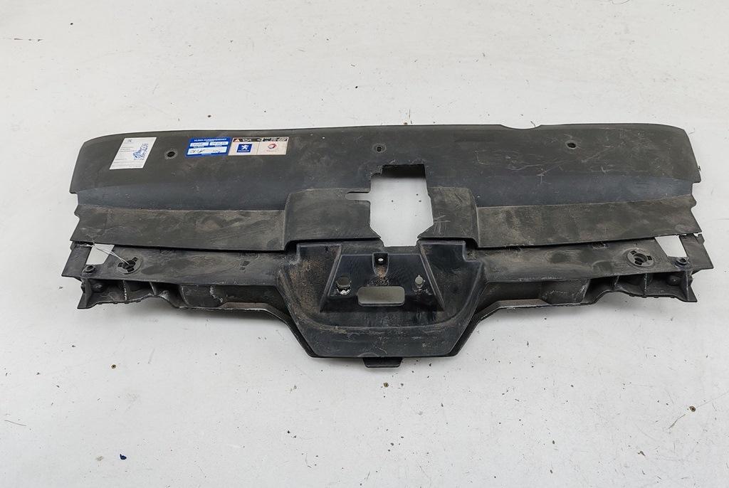 накладка декоративная Peugeot 407 2004, 2.2 л., бензин, седан, 9644645377
