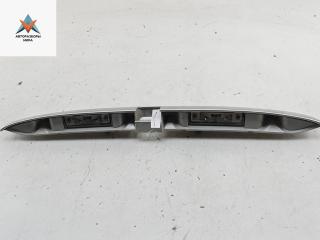 накладка подсветки номера Opel Vectra B [рестайлинг] 2000, 1.6 л., бензин, АКПП, серый, универсал, 90464809