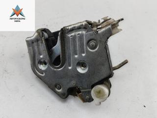 замок двери передней правой Mercedes-Benz C-Класс W201 [рестайлинг] 1989, 2.0 л., бензин, МКПП, красный, седан