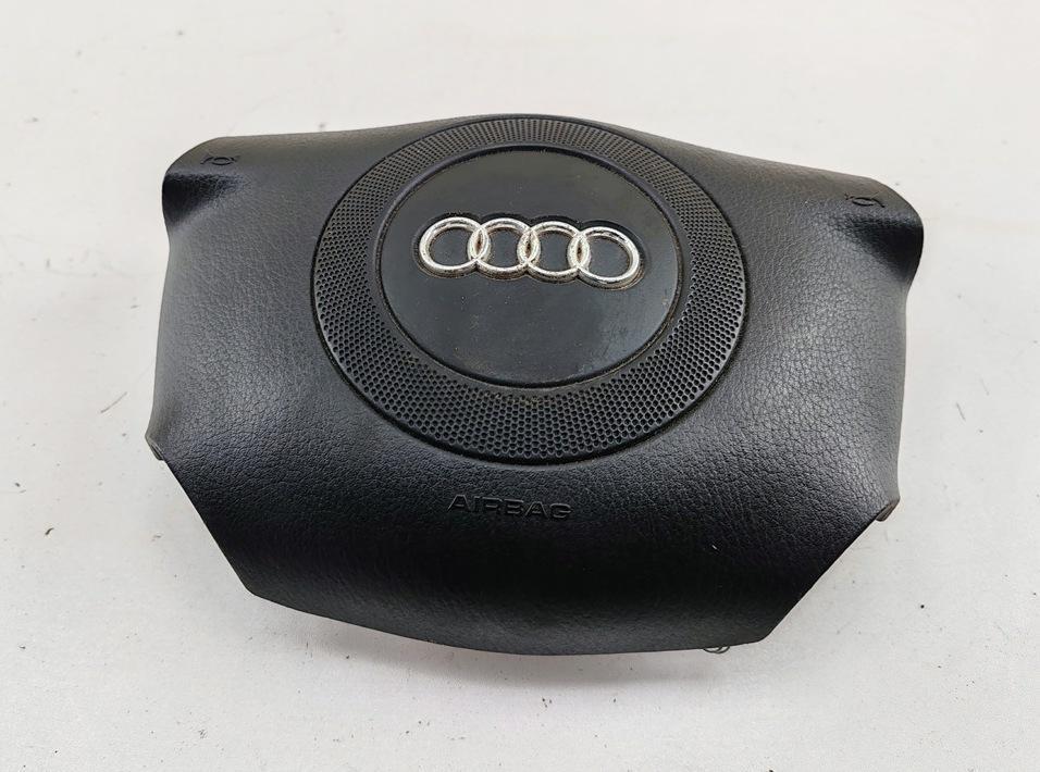 подушка безопасности водителя Audi A6 C5 1999, 2.4 л., бензин, АКПП, серый, универсал, 4B0880021AH