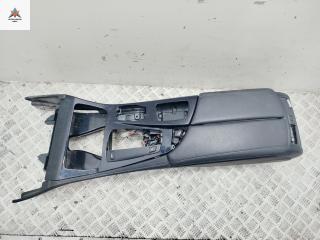 консоль салона (центральная часть) BMW 5 серия F07/F10/F11 2011, 3.0 л., дизель, АКПП, серый, универсал