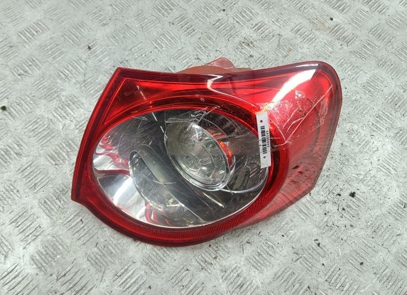 фонарь задний правый Volkswagen Passat B6 2006, 2.0 л., дизель, МКПП, синий, универсал, 3C9945096N