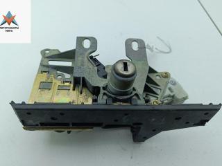 ручка крышки багажника Volkswagen Passat B5 1999, синий, седан, 3B0827297T