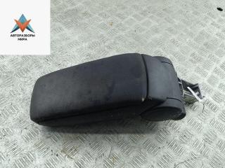 подлокотник Audi A6 4B/C5 1998, 2.5 л., дизель, МКПП, красный, универсал, 4B0864245K