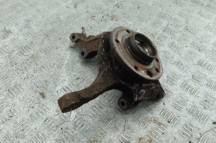 ступица передняя правая Opel Astra H 2004, 1.7 л., дизель, МКПП, серый, универсал