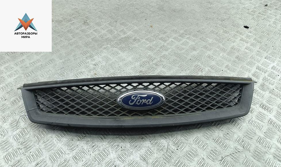 решетка радиатора Ford Focus 2 поколение 2006, чёрный, универсал, 4M518138AE - фото №1
