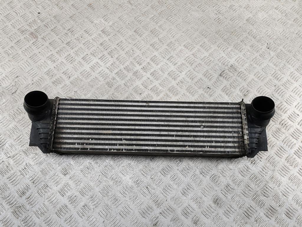 радиатор интеркулера BMW 5 F10/F11 2011, 3.0 л., дизель, АКПП, серый, универсал, 1751780562906