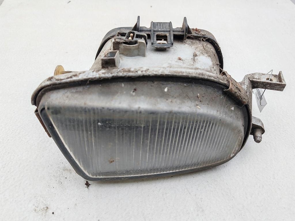 фара противотуманная правая Mercedes-Benz E W210 2000, 2.2 л., дизель, АКПП, серый, седан, 14726200