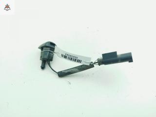 форсунка омывателя лобового стекла BMW 5 серия E60/E61 [рестайлинг] 2009, 3.0 л., дизель, АКПП, чёрный, универсал, 7046060