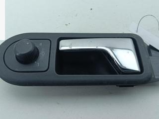 ручка внутренняя передняя левая Volkswagen Golf 4 поколение 2002, 1.4 л., бензин, МКПП, синий, хетчбэк 5 дв., 3B1837113