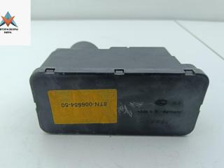 компрессор центрального замка Volkswagen Passat B4 1996, 1.9 л., дизель, МКПП, зелёный, универсал, 8TN00665450