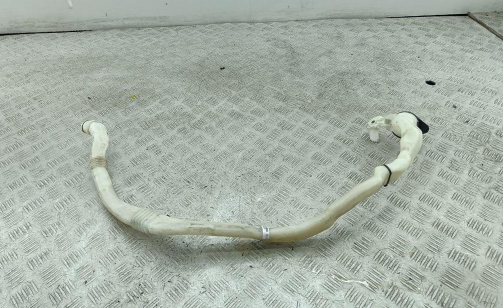 горловина бачка омывателя BMW 5 серия F07/F10/F11 2011, 3.0 л., дизель, АКПП, серый, универсал, 7203270 - фото №1