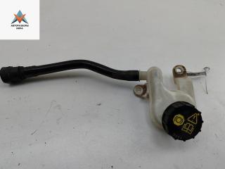 бачок тормозной жидкости Ford Fiesta 6 поколение 2009, 1.3 л., бензин, МКПП, красный, хетчбэк 3 дв.